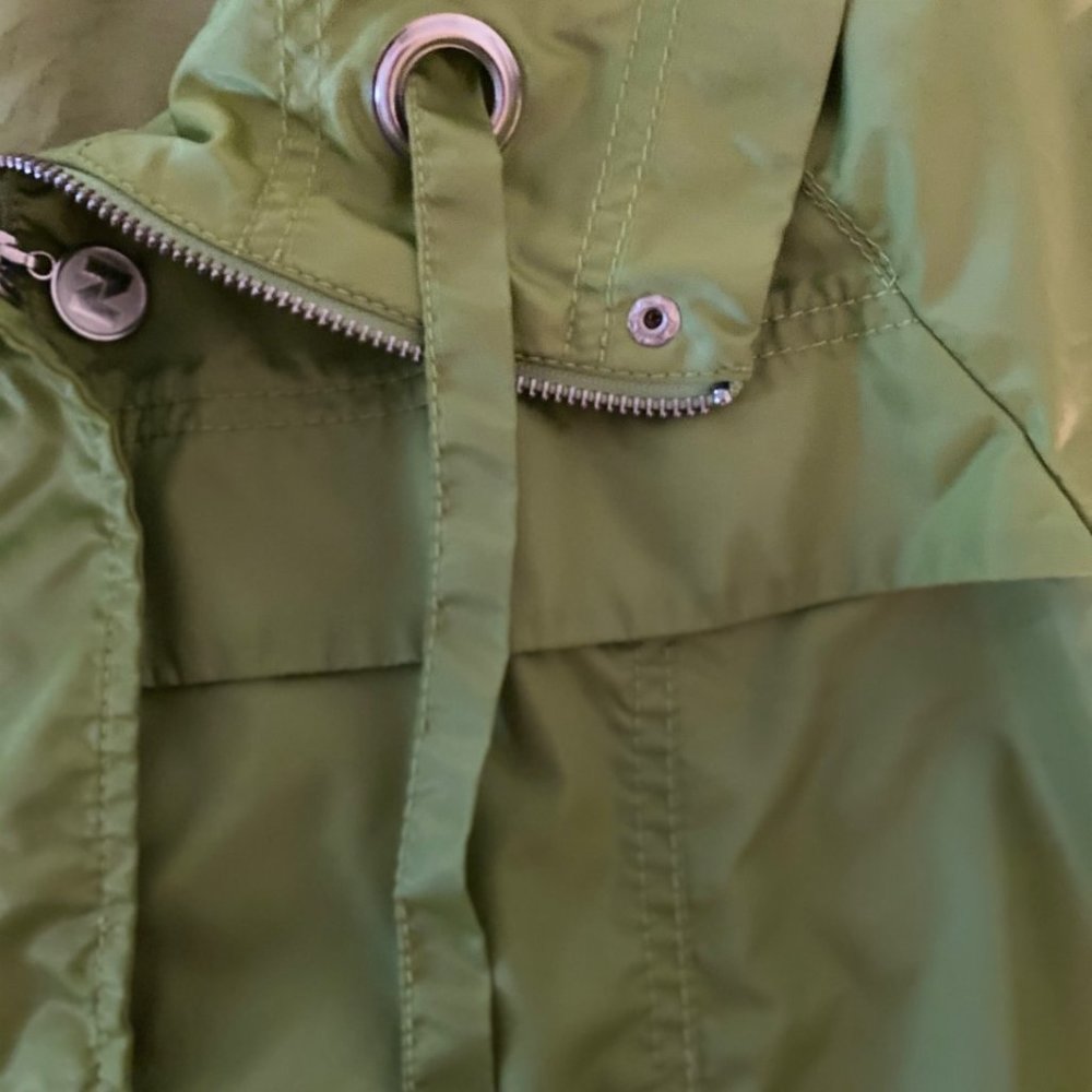 Spring Green Jacket - Picture 3 of 6